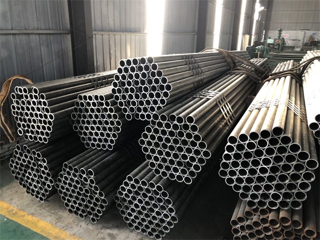 黑河小口径厚壁无缝钢管