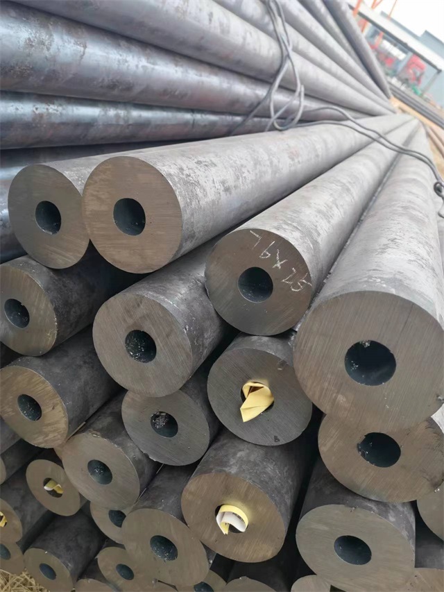 黑河15crmo无缝钢管