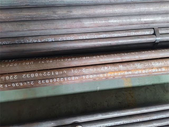 黑河15CrMoG高压无缝钢管